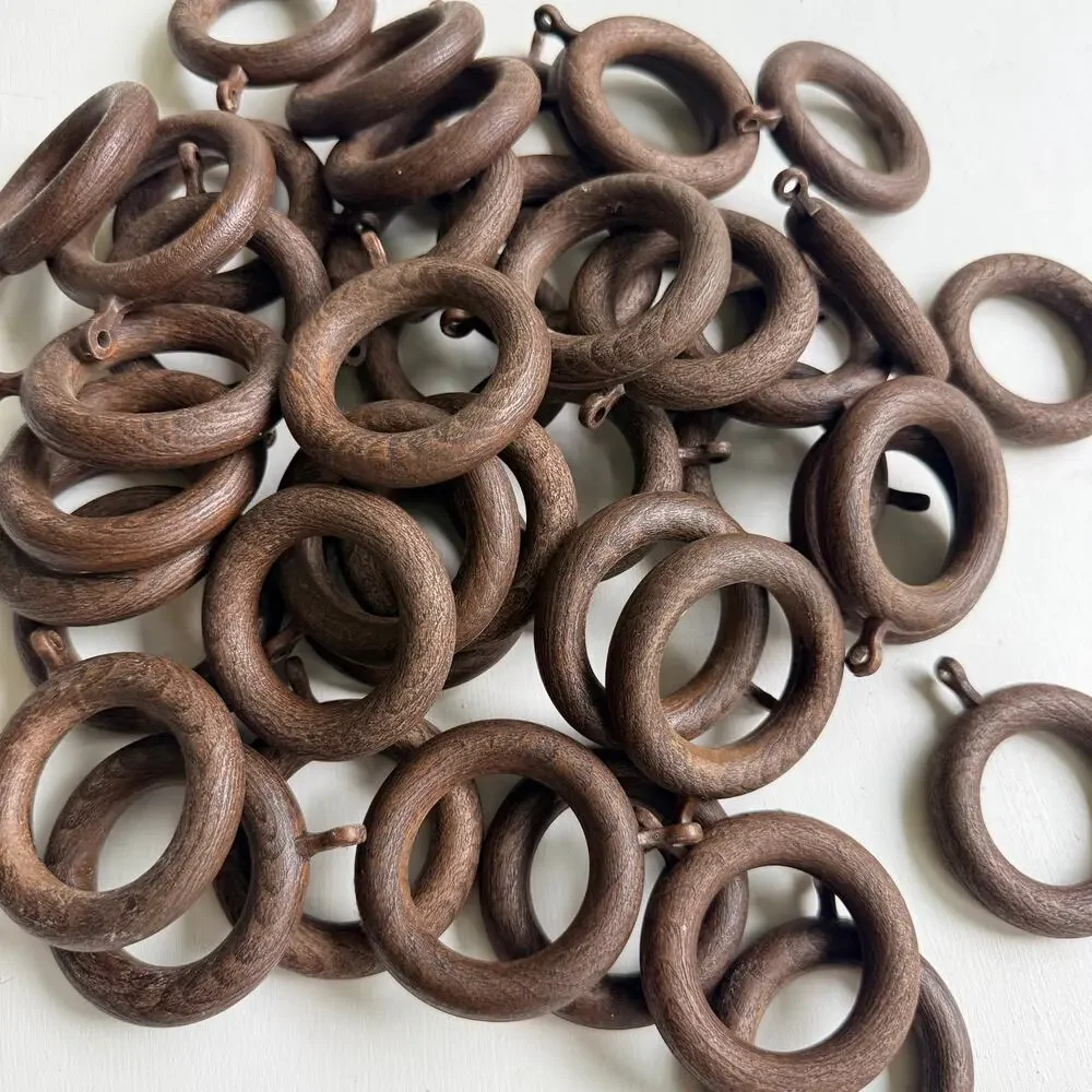 Vintage Style Faux Wood Curtain Set - Rings, Wall Brackets & Finials